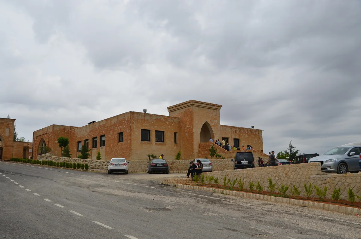 Deyrulzafaran Manastırı Tarihi Görseli
