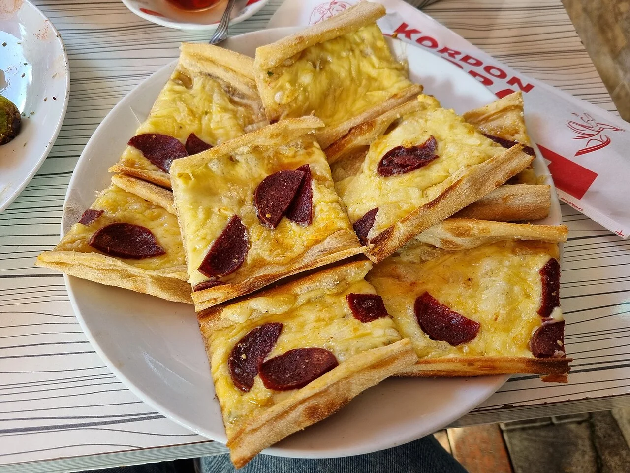 Mardin Sembusek Pidesi